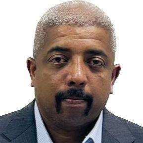 Jojen Kuriakose (CEO – Breeze Medical Centre)